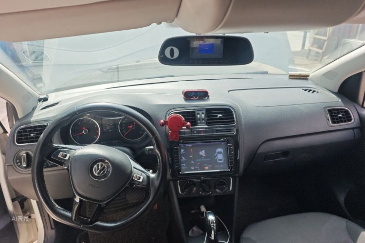 Volkswagen Polo 2017 #11 Volkswagen Polo 2017 car image #11