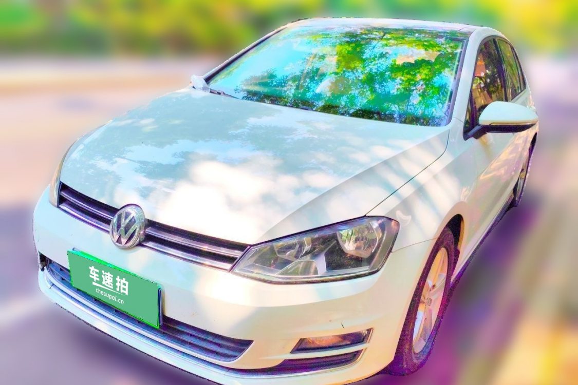 Volkswagen Golf 2014 car image 