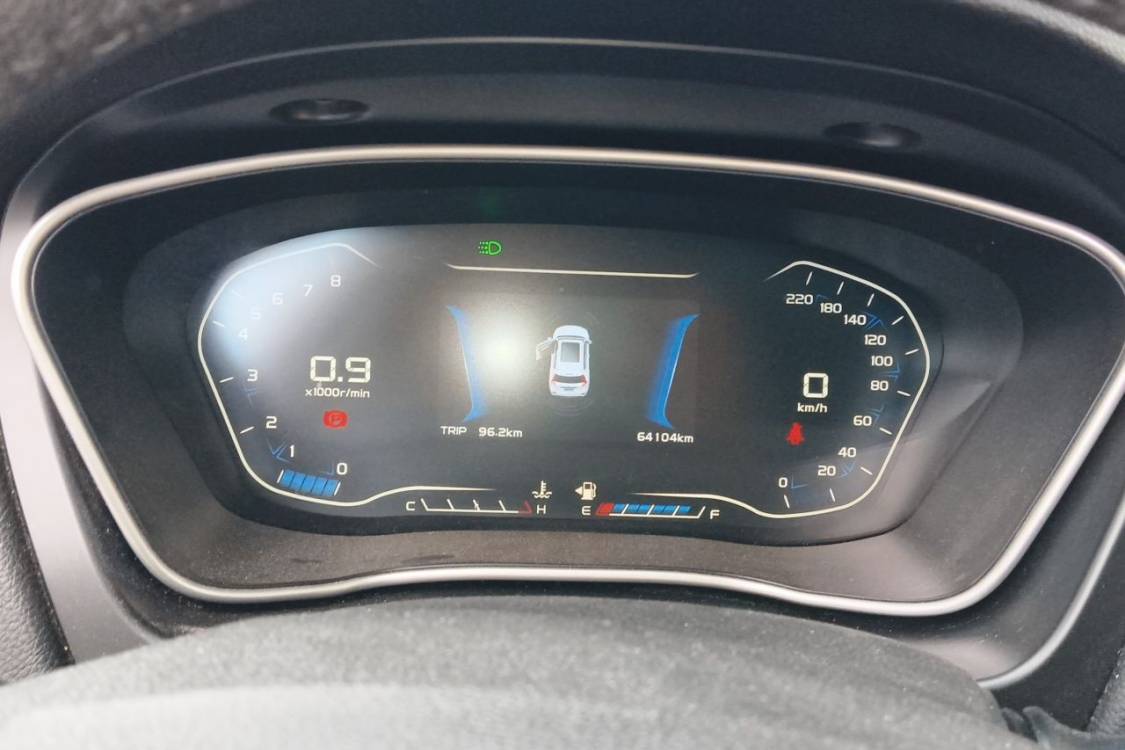 GEELY Vision X6 2018 изображение автомобиля #25