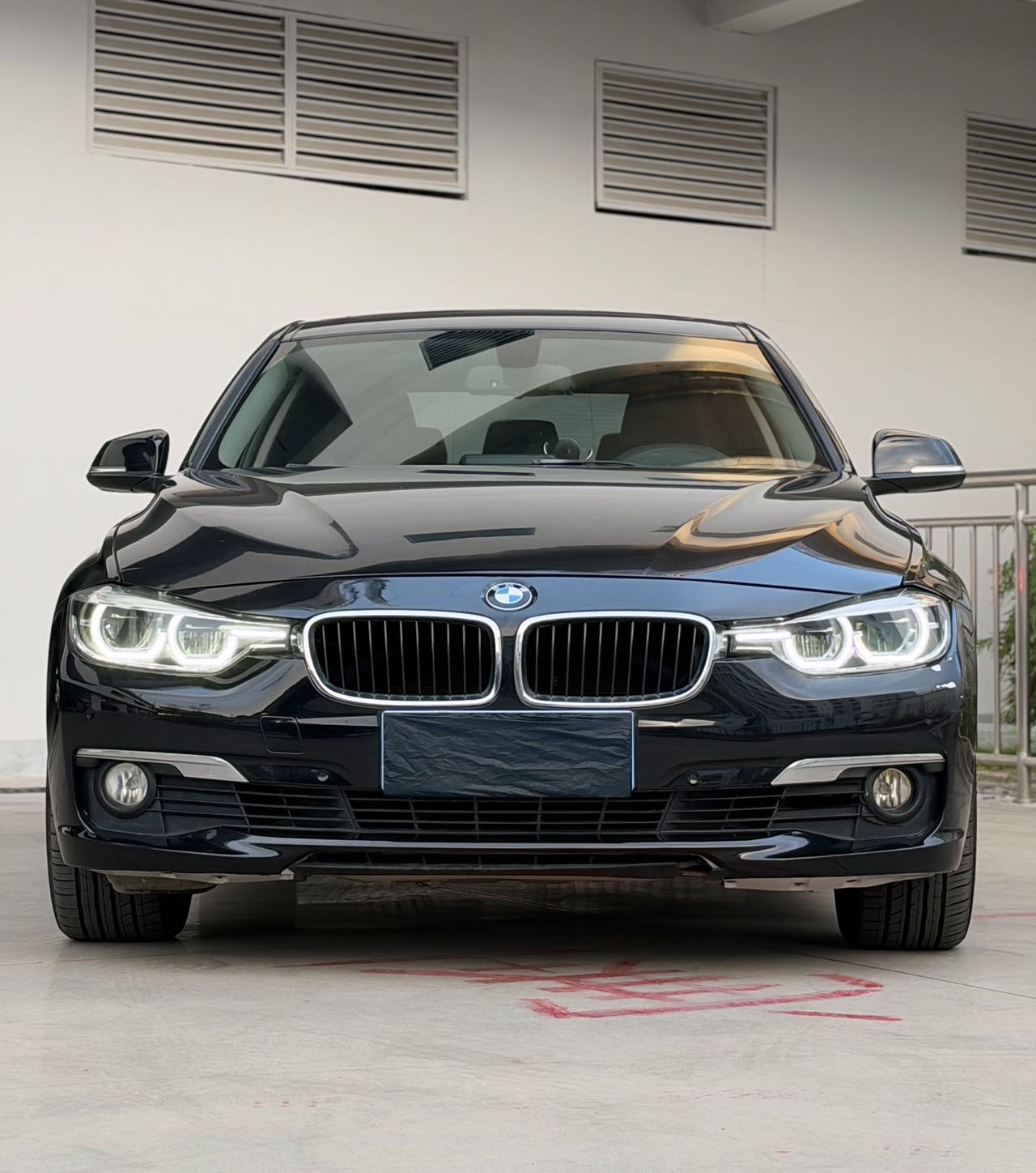 BMW 3 Series 2017 #2 BMW 3 Series 2017 car image #2