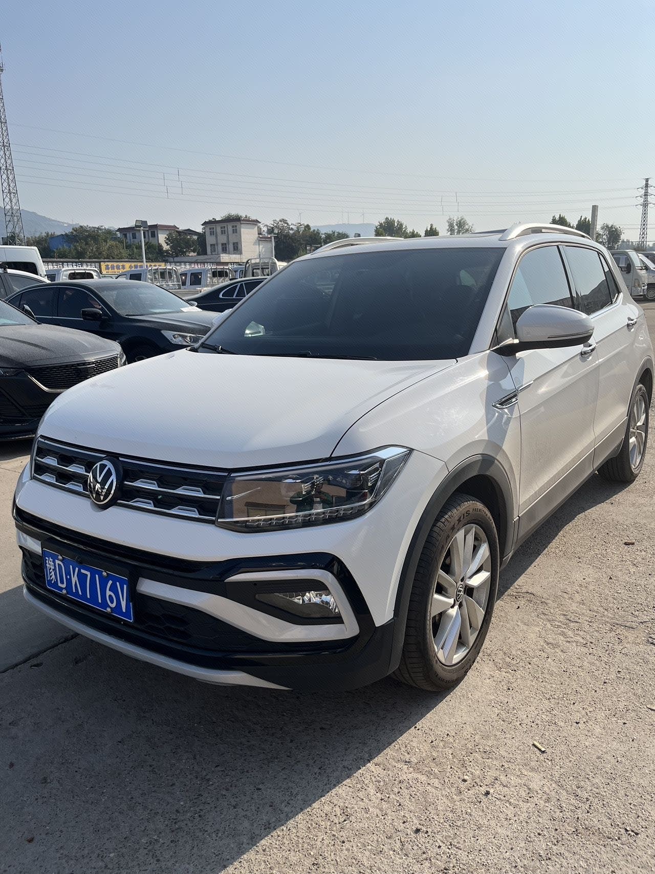 Volkswagen T-Cross 2021 Volkswagen T-Cross 2021 car image