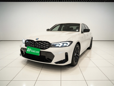 BMW 3 Series 2023 汽车图片 