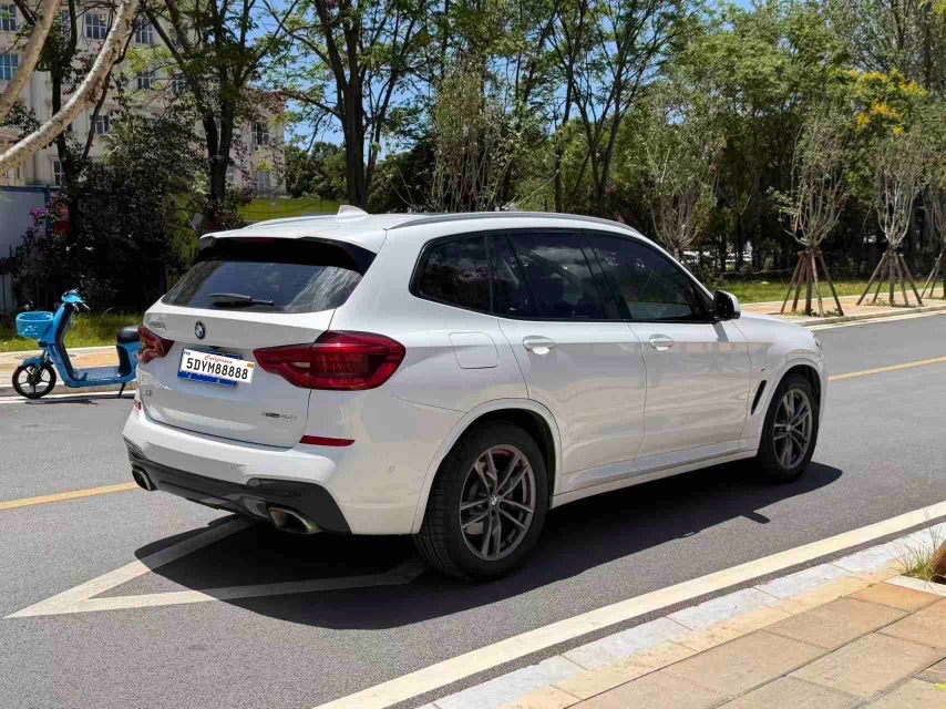 BMW X3 2019 #5 BMW X3 2019 car image #5