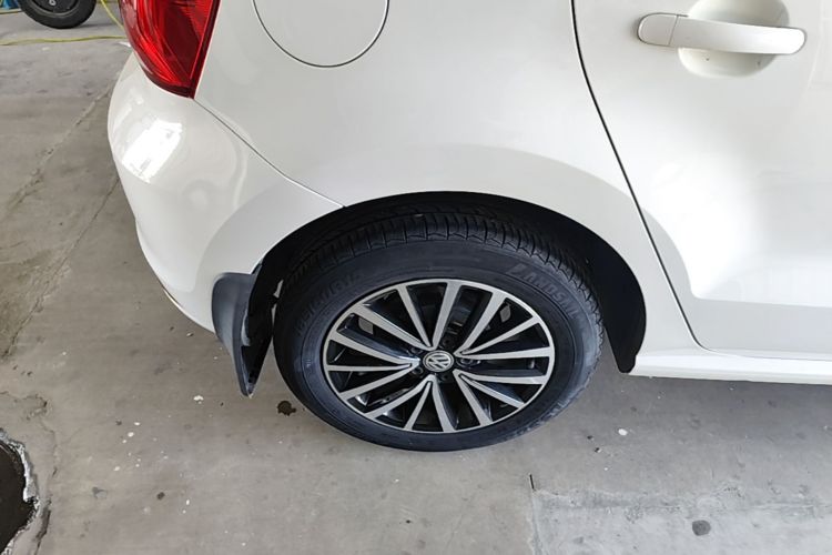 Volkswagen Polo 2015 #10 Volkswagen Polo 2015 immagine di auto #10