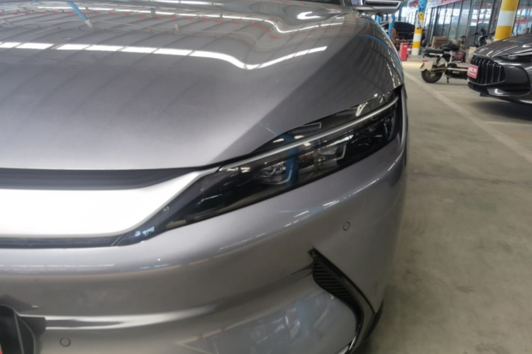 BYD Han 2022 car image #23