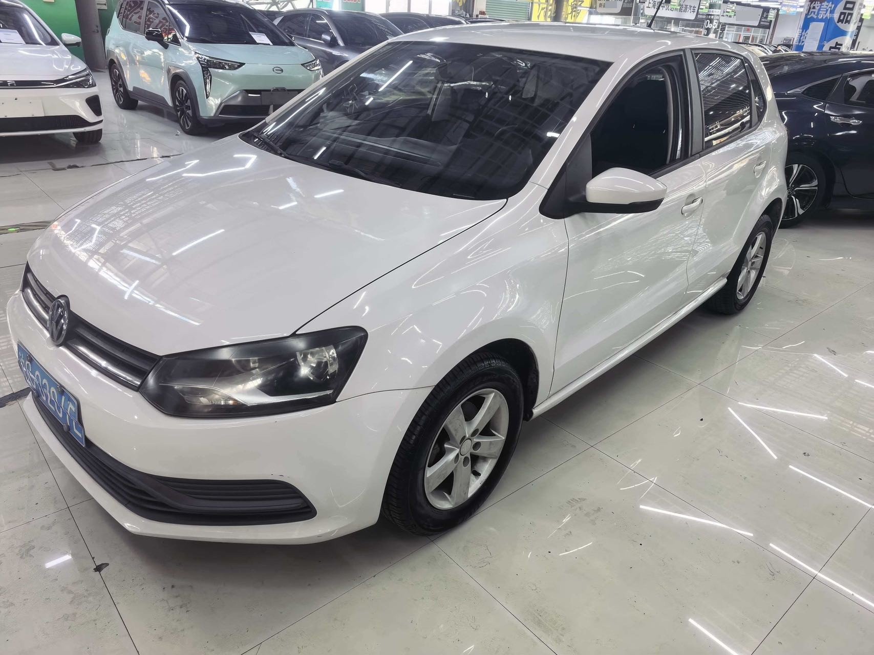 Volkswagen Polo 2018 Volkswagen Polo 2018 car image