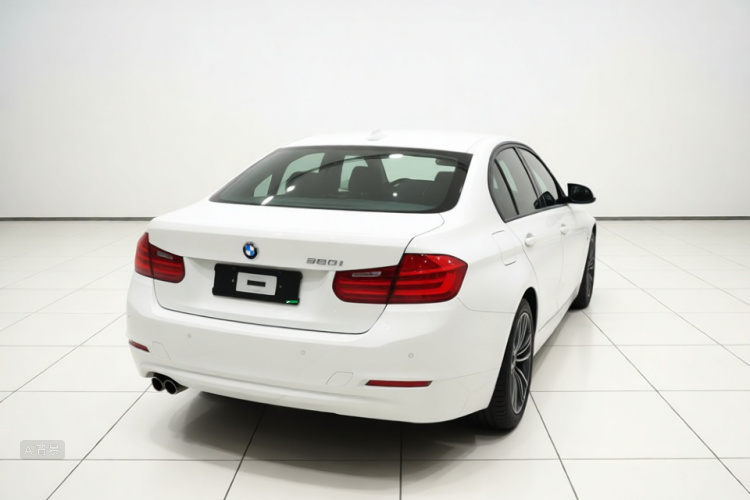 BMW 3 Series 2015 #7 BMW 3 Series 2015 car image #7