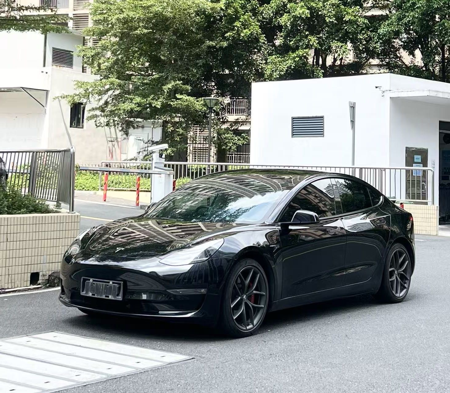 Tesla Model 3 2021 Tesla Model 3 2021 car image