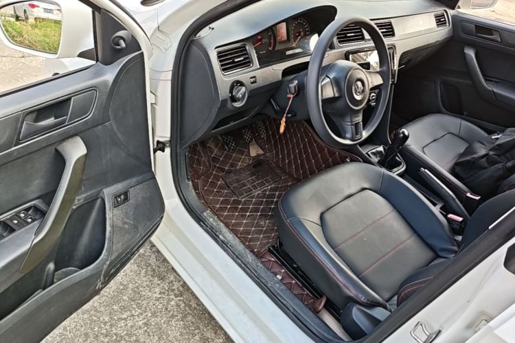 Volkswagen Santana 2016 #16 Volkswagen Santana 2016 car image #16