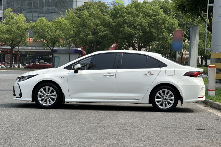 Toyota Corolla 2025 #8 Toyota Corolla 2025 car image #8
