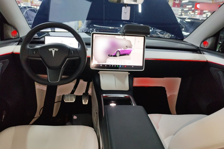 Tesla Model Y 2022 #10 Tesla Model Y 2022 car image #10