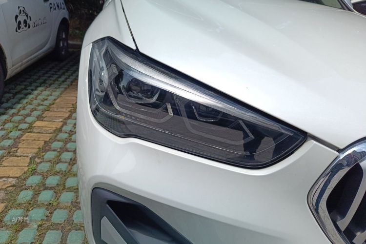 BMW X1 2021 car image #8