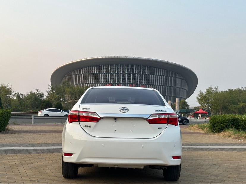 Toyota Corolla 2015 car image #5