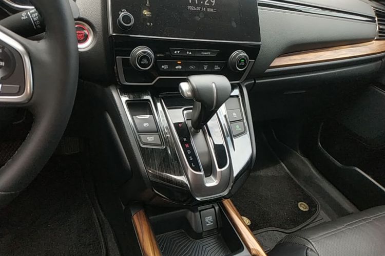 Honda CR-V 2018 car image #18