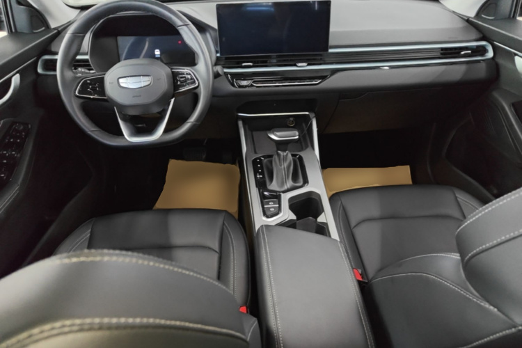 GEELY Emgrand 2025 #10 GEELY Emgrand 2025 car image #10