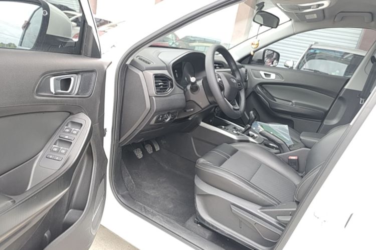 Chery Tiggo 5x 2019 #16 Chery Tiggo 5x 2019 car image #16