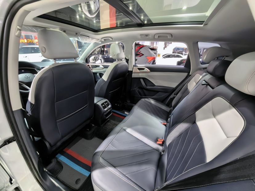 Volkswagen Tharu 2025 #8 Volkswagen Tharu 2025 immagine di auto #8