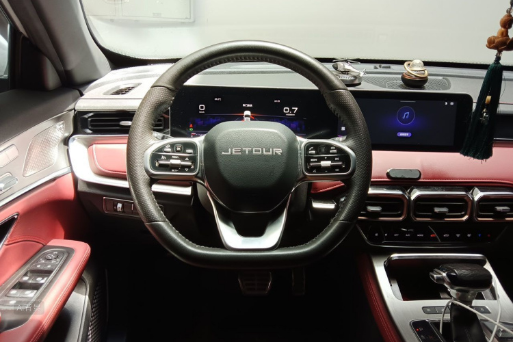 Jetour X70 PLUS 2022 #12 Jetour X70 PLUS 2022 car image #12