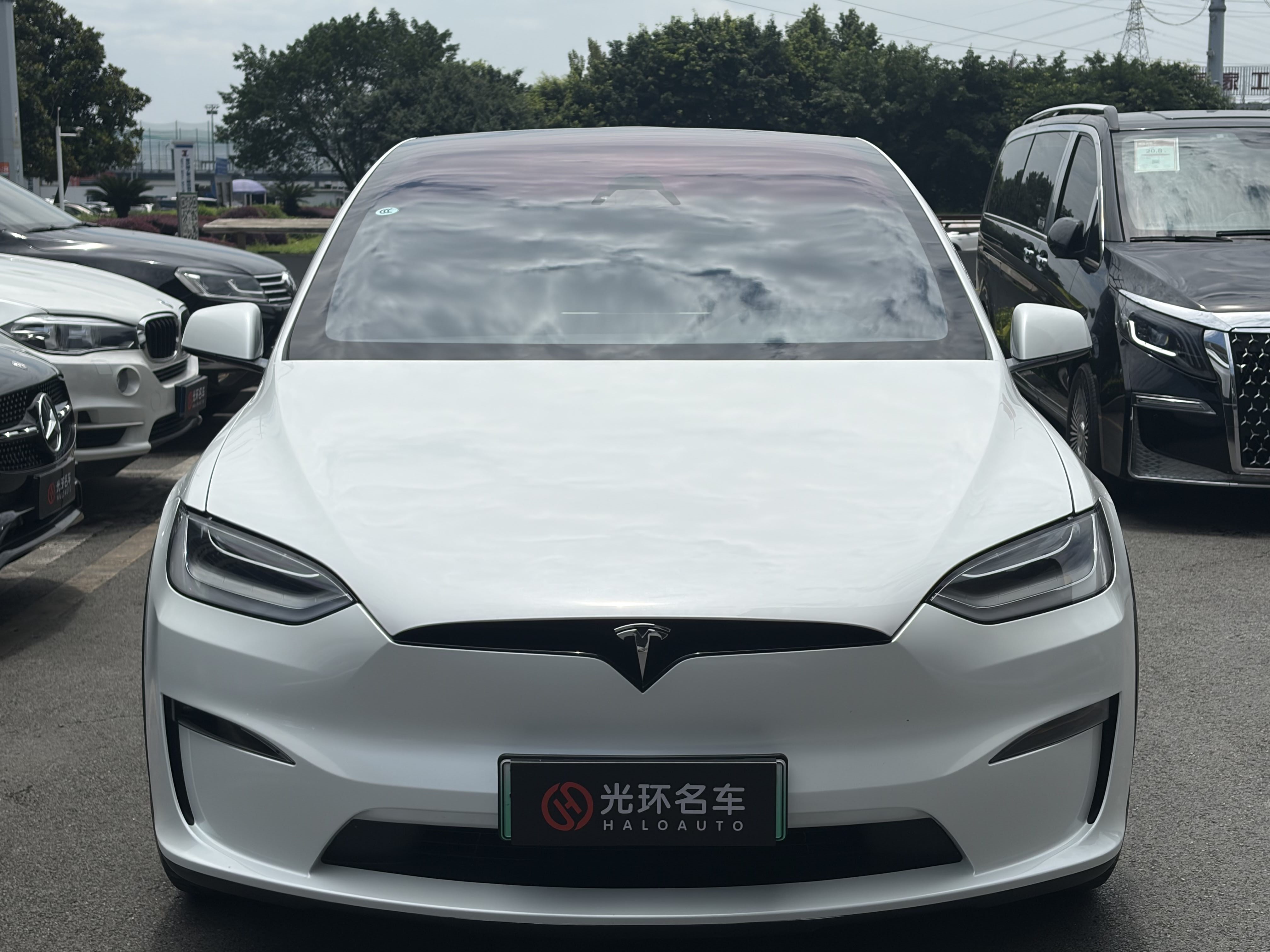 Tesla Model X 2023 #3 Tesla Model X 2023 car image #3