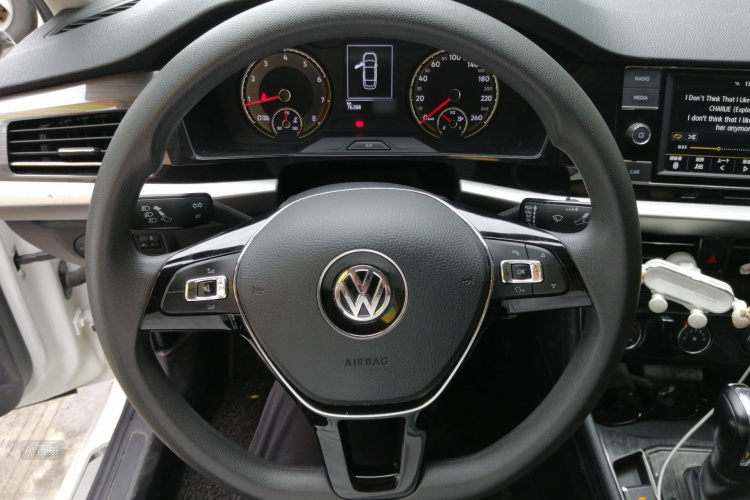 Volkswagen Lavida 2018 #12 Volkswagen Lavida 2018 car image #12