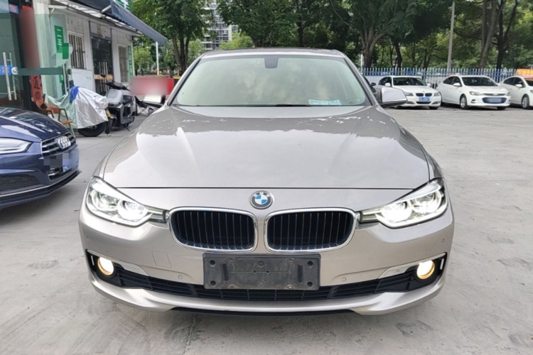 BMW 3 Series 2017 #3 BMW 3 Series 2017 car image #3