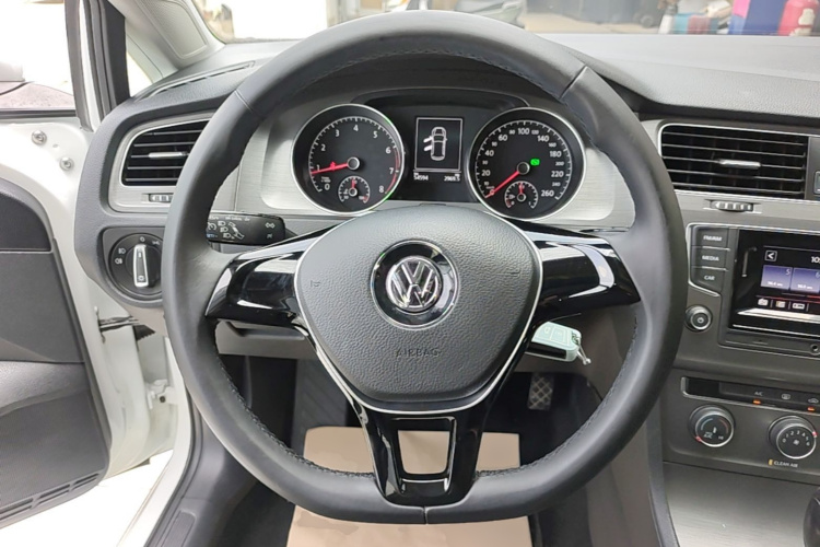 Volkswagen Golf 2016 #11 Volkswagen Golf 2016 car image #11