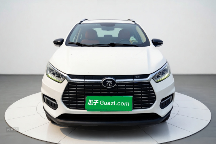 BYD Yuan New Energy 2019 #3 BYD Yuan New Energy 2019 изображение автомобиля #3