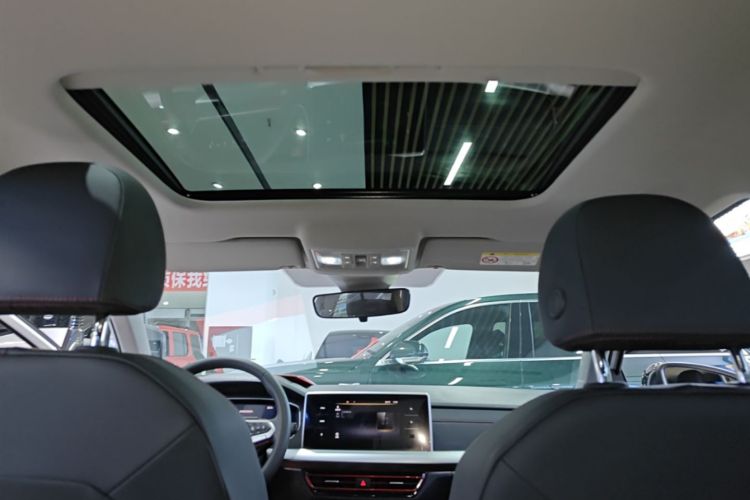 Volkswagen Lavida 2025 car image #18