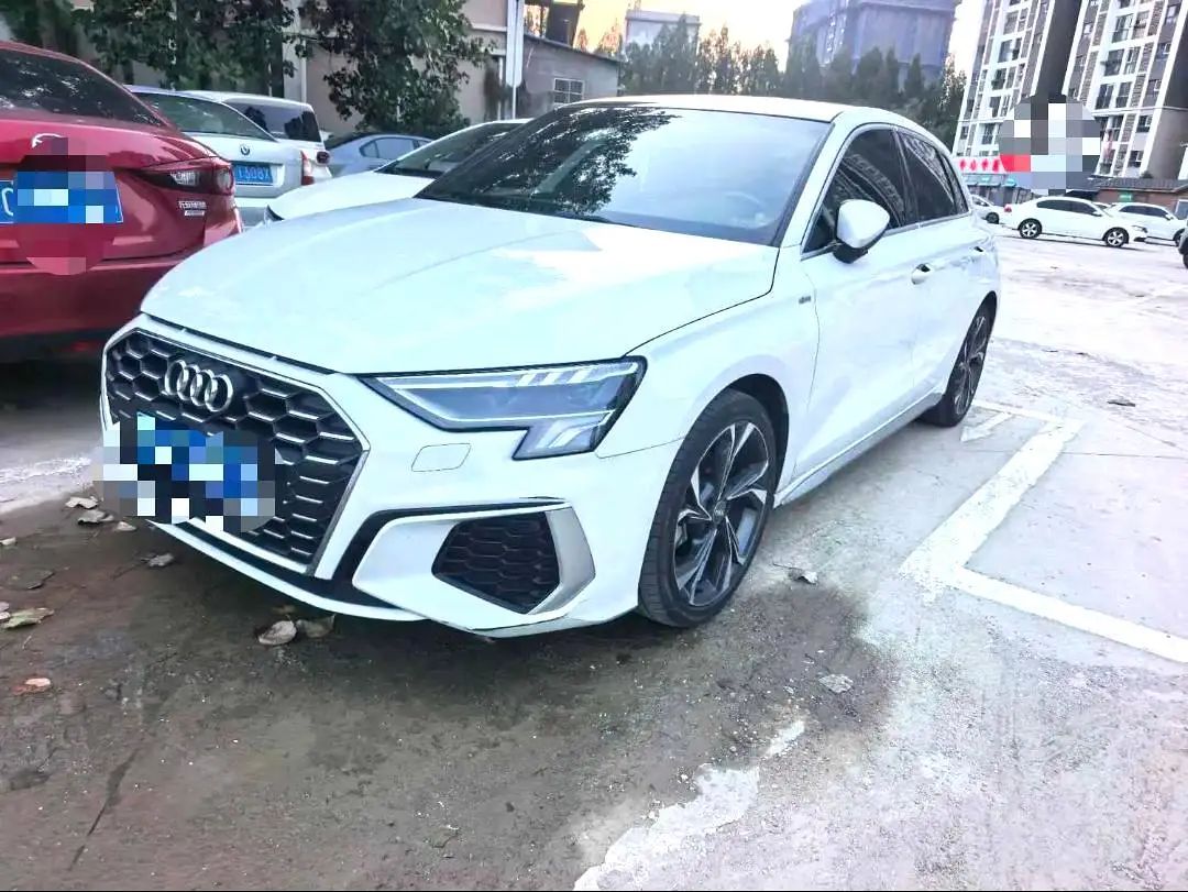 2022 2022 immagine di auto