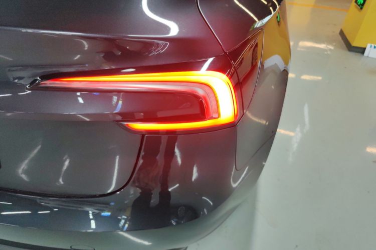 Tesla Model 3 2025 #8 Tesla Model 3 2025 car image #8