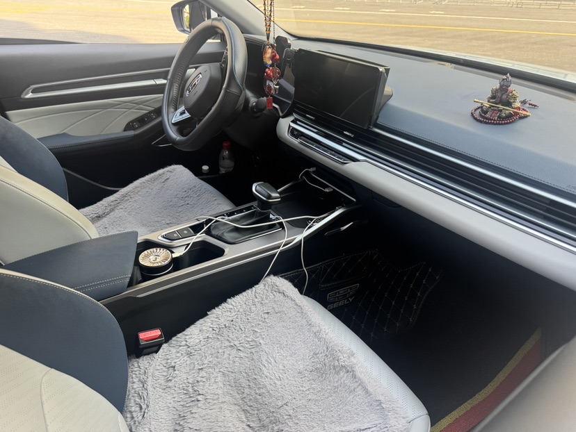GEELY Emgrand 2022 car image #6