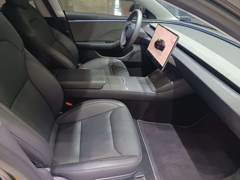 Tesla Model 3 2023 #4 Tesla Model 3 2023 car image #4