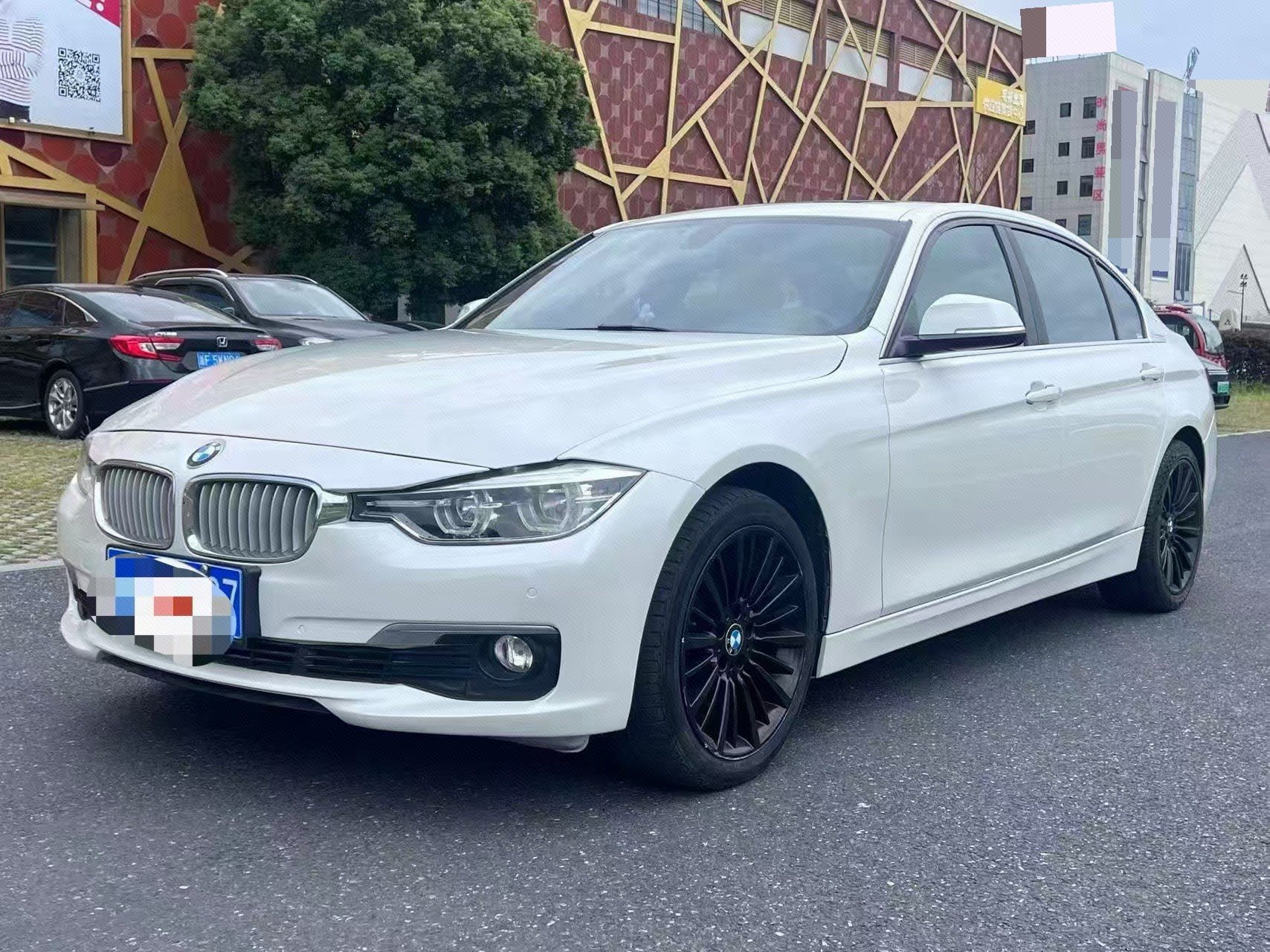 BMW 3 Series 2017 BMW 3 Series 2017 car image