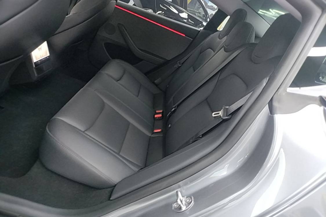Tesla Model 3 2025 car image #13