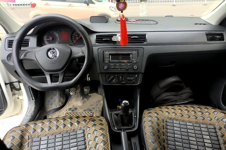 Volkswagen Santana 2019 car image #10