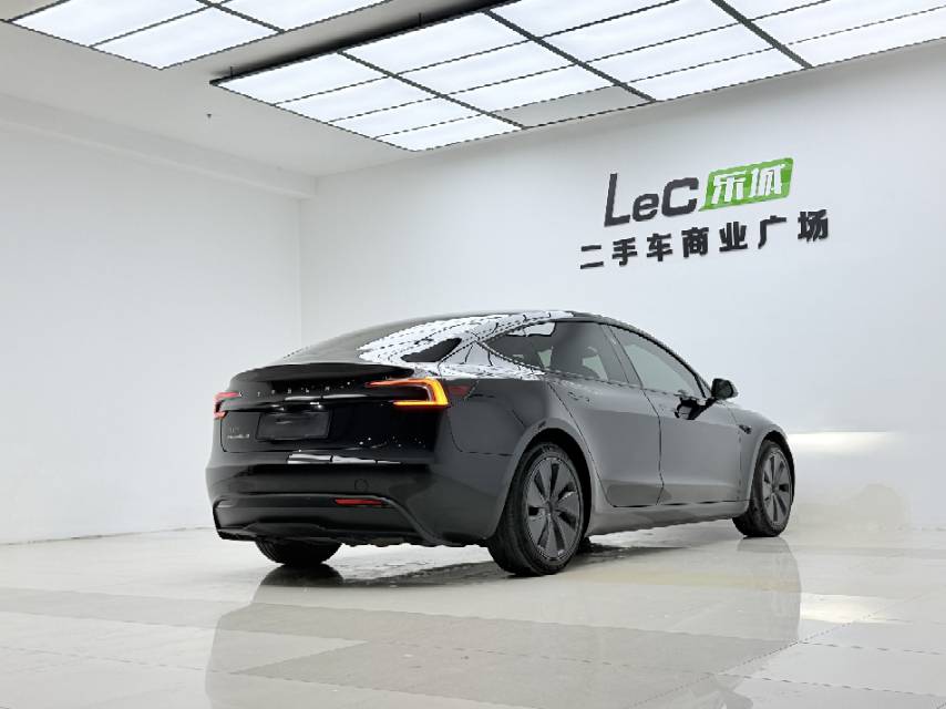 Tesla Model 3 2023 #7 Tesla Model 3 2023 car image #7
