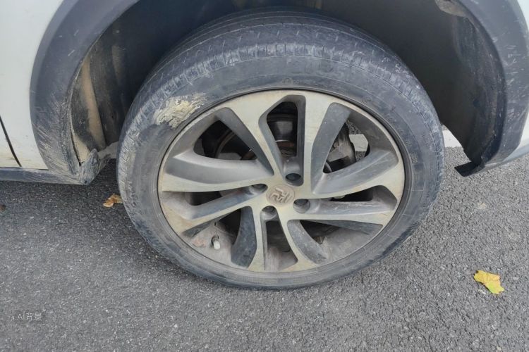 BYD Yuan 2017 #9 BYD Yuan 2017 car image #9