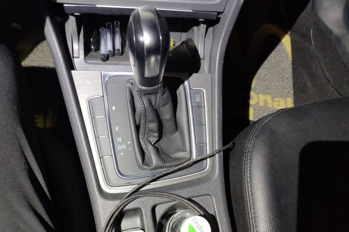 Volkswagen Golf 2014 car image #27