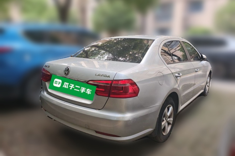 Volkswagen Lavida 2014 car image #7