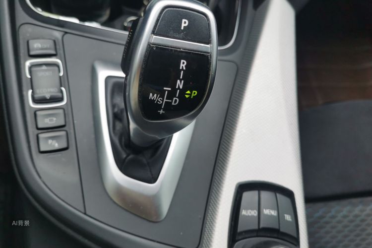 BMW 3 Series 2017 #16 BMW 3 Series 2017 car image #16
