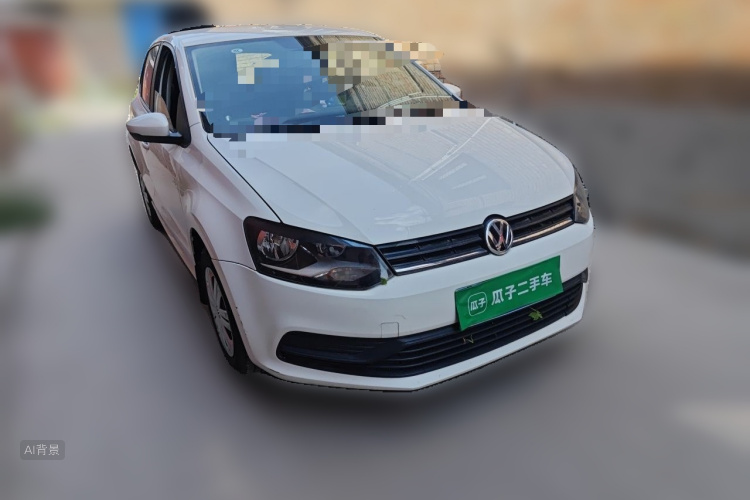 Volkswagen Polo 2015 car image #4