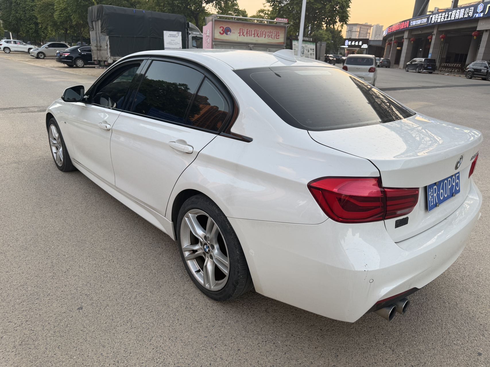 BMW 3 Series 2018 #3 BMW 3 Series 2018 car image #3