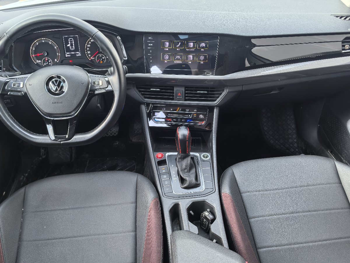 Volkswagen Bora 2021 car image #8