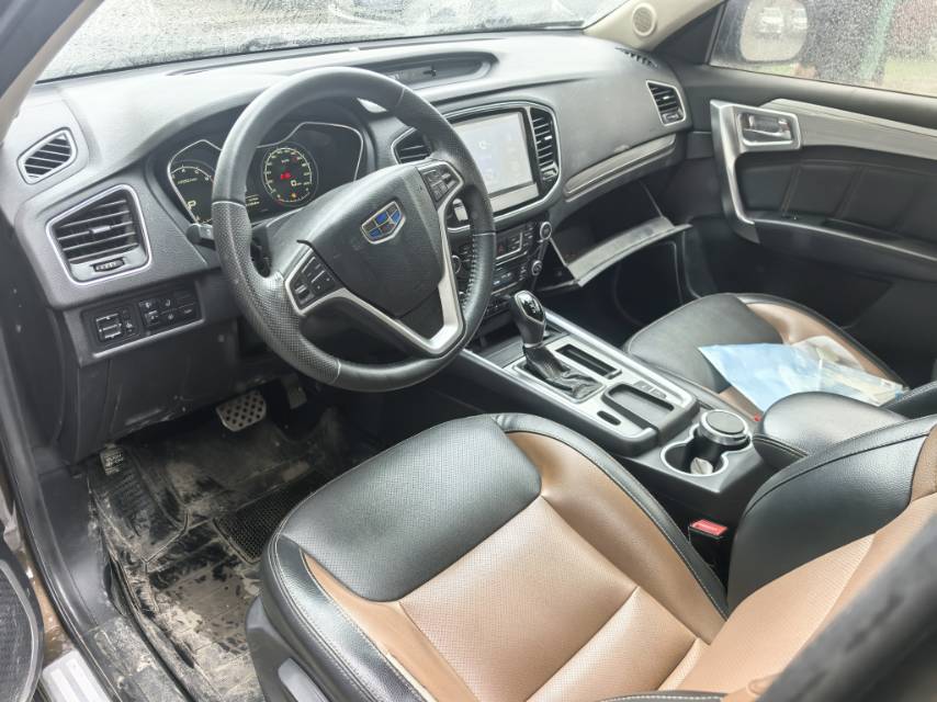 GEELY Vision X6 2018 imagen de coche #5