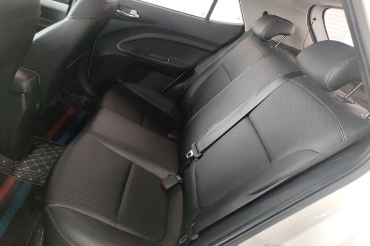 起亚 奕跑 2018 汽车图片 #13