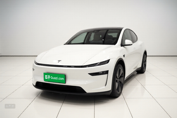 Tesla Model Y 2025 #2 Tesla Model Y 2025 immagine di auto #2