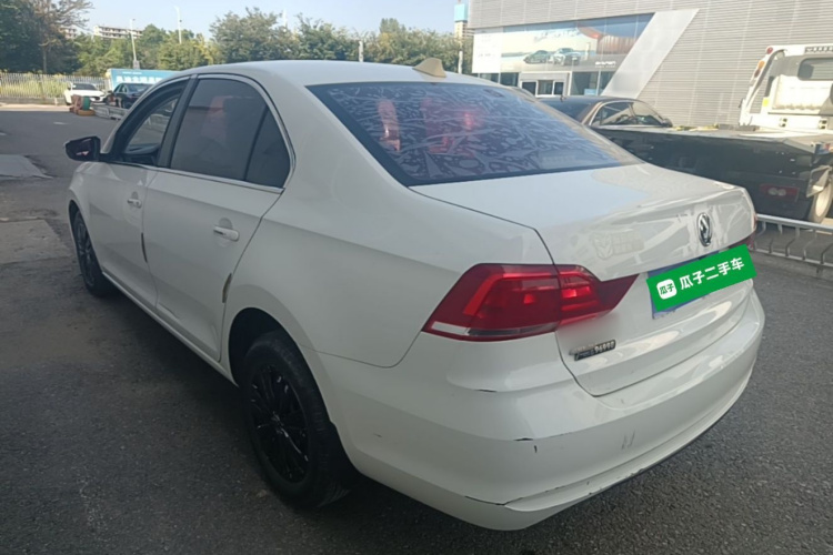 Volkswagen Santana 2017 #5 Volkswagen Santana 2017 car image #5