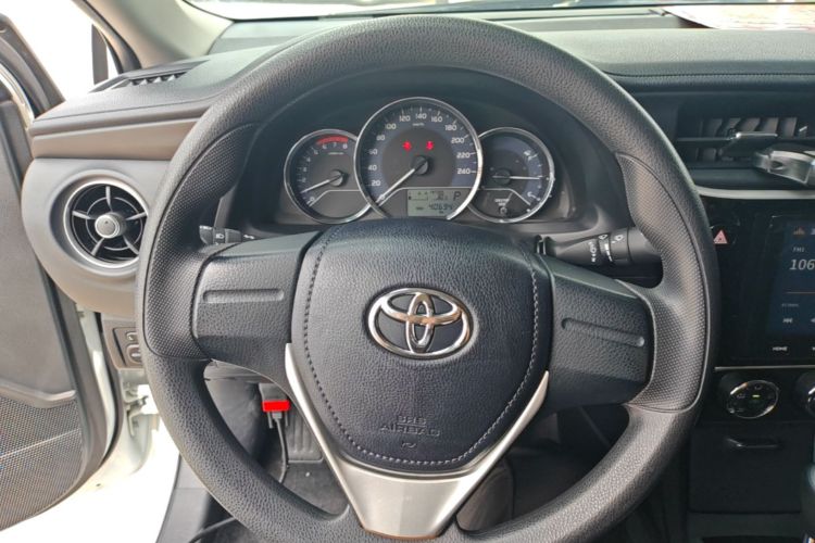 Toyota Corolla 2019 #11 Toyota Corolla 2019 изображение автомобиля #11