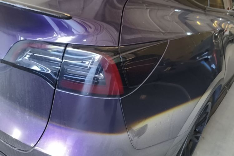 Tesla Model Y 2023 #8 Tesla Model Y 2023 car image #8