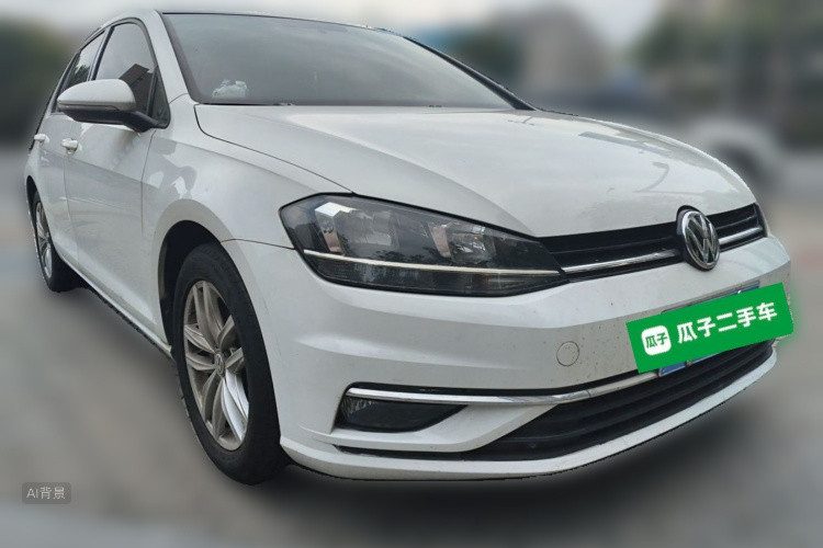 Volkswagen Golf 2018 car image #4